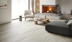 Planeo Klick Vinyl - Rigid Altholzeiche Grauweiß | Wasserfest (RS7338) -Planeo Klick Deutschland Verkaufs-Shop 7338 rigid dryback neutral 2