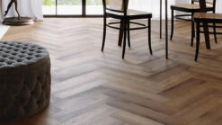 Planeo Klick Vinyl - Objekt Herringbone Eiche Town (EFH-147) 10 Planeo Klick Vinyl - Objekt Herringbone Eiche Town (EFH-147) -Planeo Klick Deutschland Verkaufs-Shop herring amb georgetown oak 7