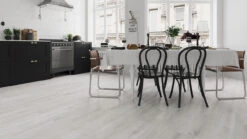 Planeo Klebevinyl - Objekt Weißeiche Light (DB10024) 5 Planeo Klebevinyl - Objekt Weißeiche Light (DB10024) -Planeo Klick Deutschland Verkaufs-Shop p10024 3 1 1