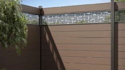 Planeo Gardence BPC-Zaun - Mocca Brown Designeinsatz Optional 180 X 180 Cm 8 Planeo Gardence BPC-Zaun - Mocca Brown Designeinsatz Optional 180 X 180 Cm -Planeo Klick Deutschland Verkaufs-Shop pz111910010 5 5