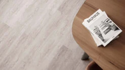Planeo Klebevinyl - Zuhause Gobi Desert Oak Grey (HC-DB-00225)