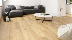 Planeo Klebevinyl - Objekt Eichenstamm Teutoneneiche (PLDD2570-TEU)